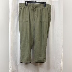 Old navy sage green capri linen pants